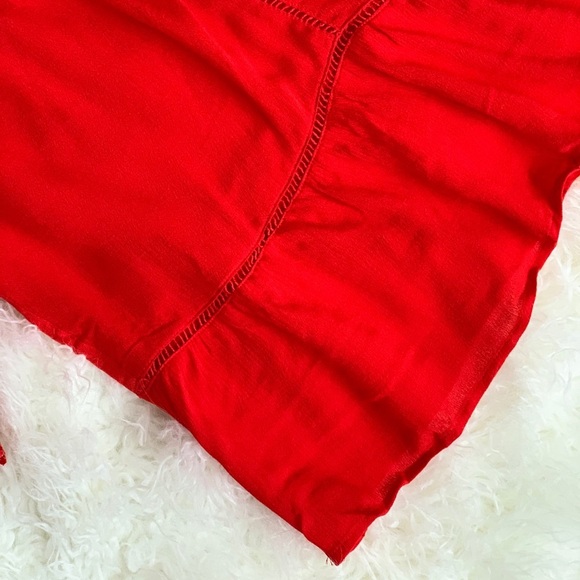 NEW UMGEE Bell Sleeve Floral Lace Ruffle Hem Top Size S - Picture 5 of 8